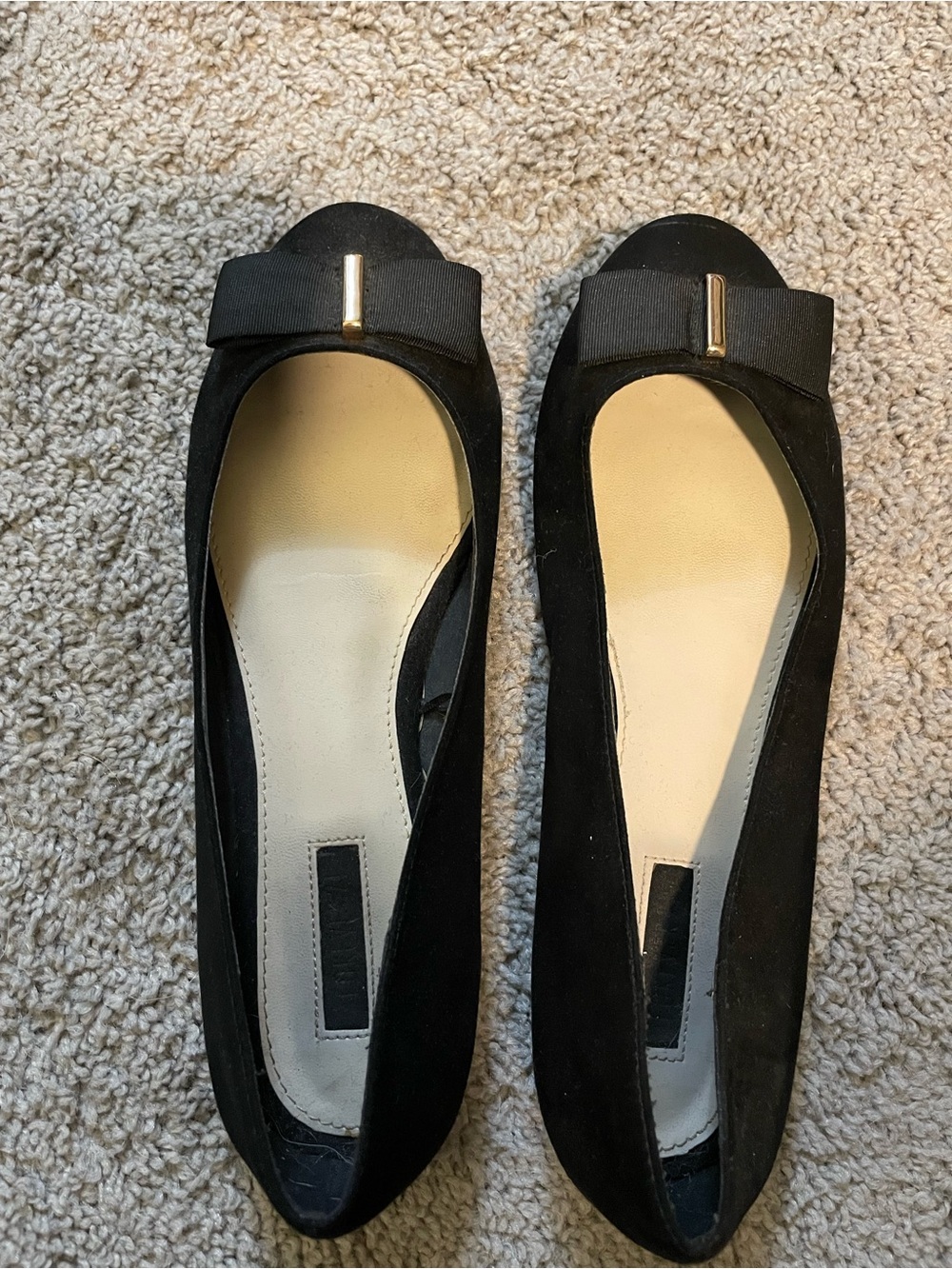Forever 21 Black Bow Ballet Flats Women’s Size 7 Gold Detail